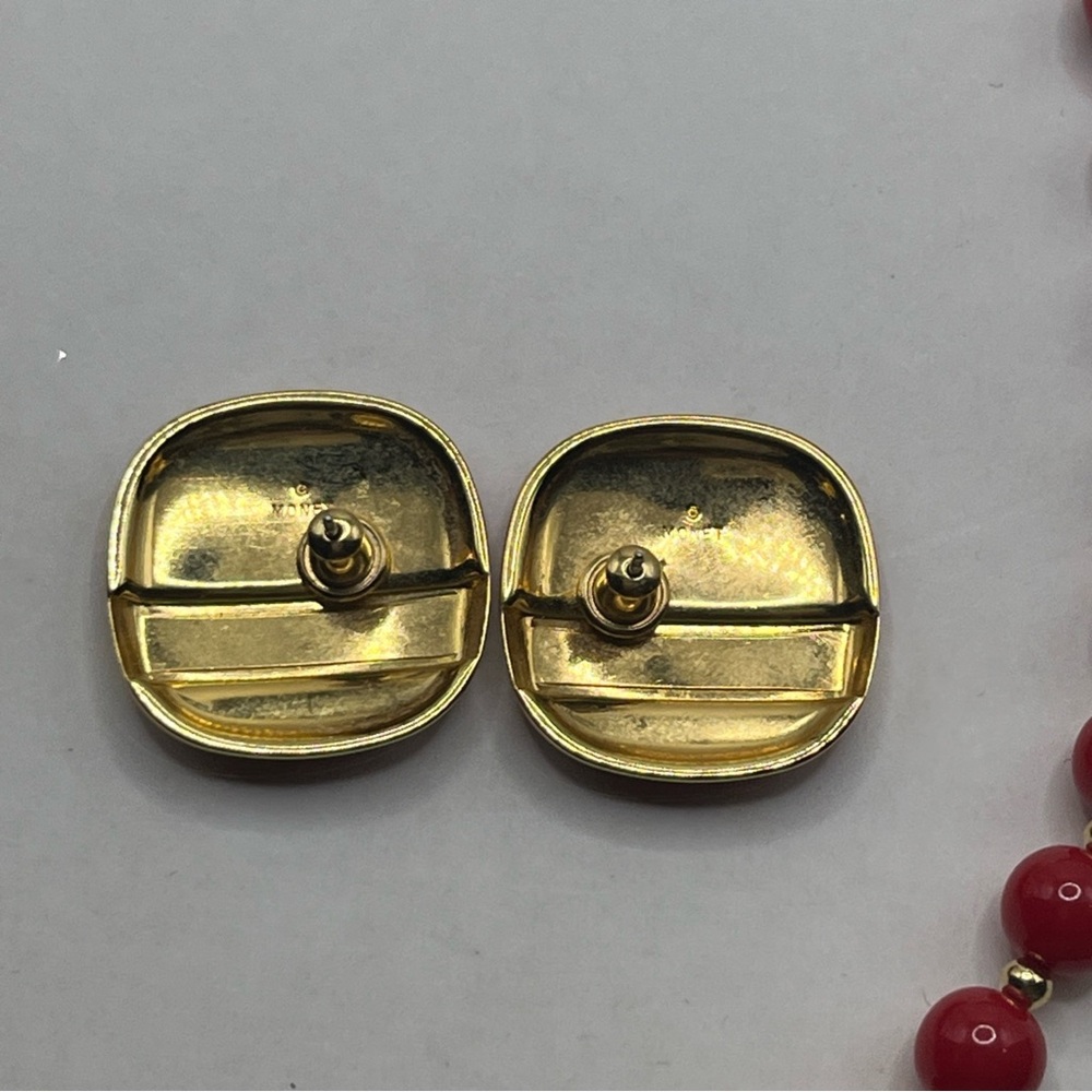 Vintage Monet Set of Beaded Necklace & Square Earrings Red & GoldTone 18 in - Picture 3 of 4
